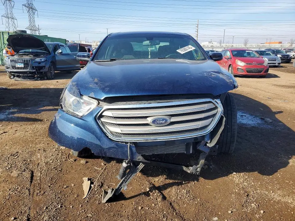2017 FORD TAURUS SEL  