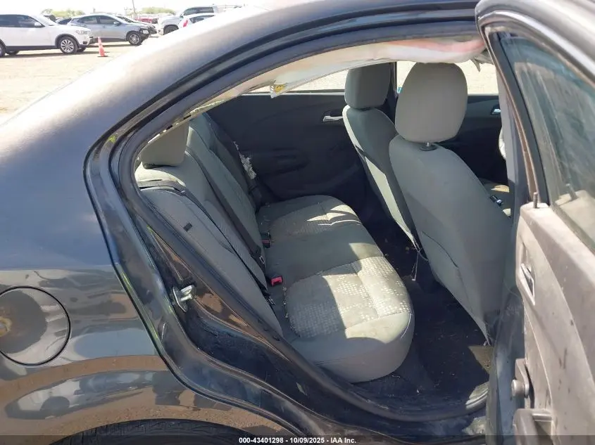 2014 CHEVROLET SONIC LS AUTO