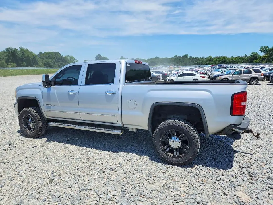 2015 GMC SIERRA K2500 SLT  