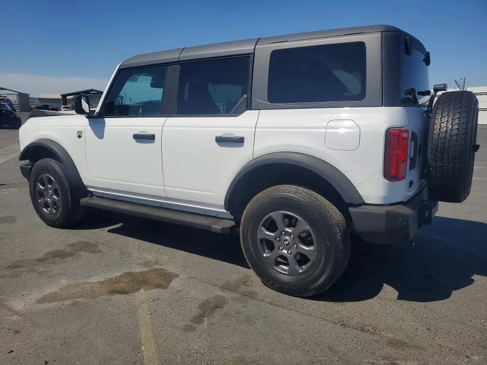 2023 FORD BRONCO BASE  
