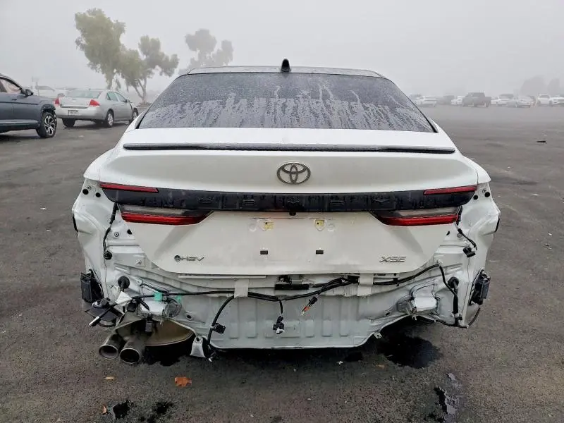 2025 TOYOTA CAMRY XSE  