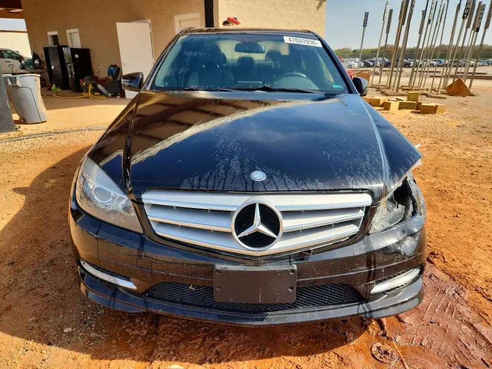 2011 MERCEDES-BENZ C 300  