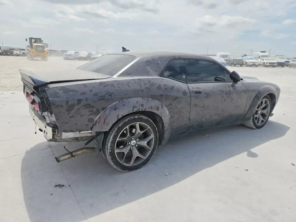 2017 DODGE CHALLENGER SXT  
