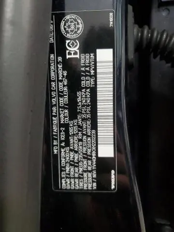 2017 VOLVO XC60 T5 PREMIER  