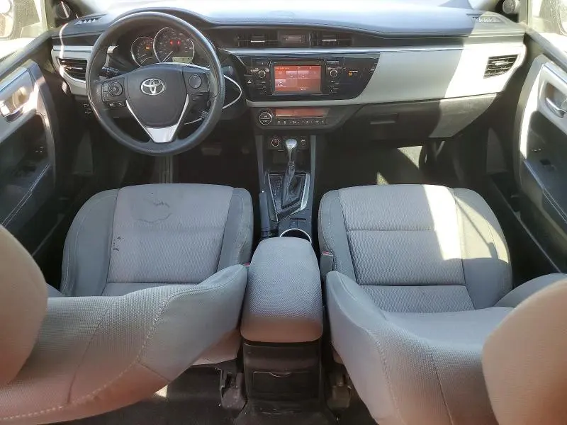 2015 TOYOTA COROLLA LE PLUS  
