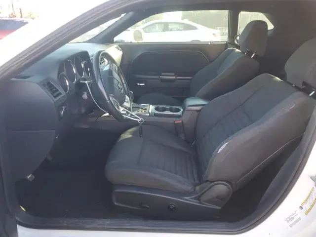 2014 DODGE CHALLENGER SXT  