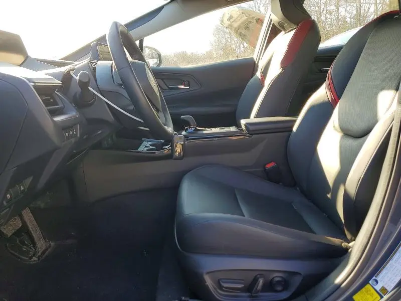 2023 TOYOTA PRIUS PRIME SE  