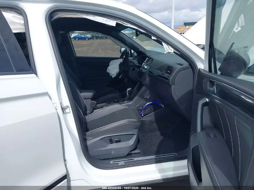 2022 VOLKSWAGEN TIGUAN 2.0T SEL R-LINE