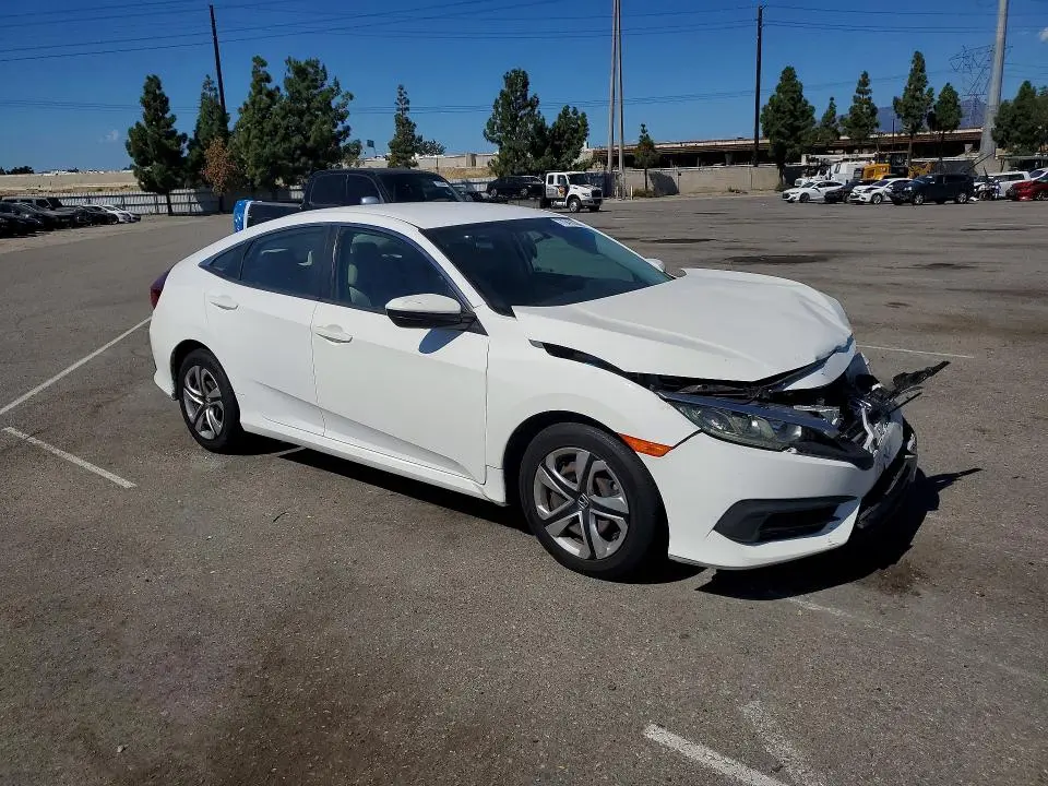 2018 HONDA CIVIC LX  