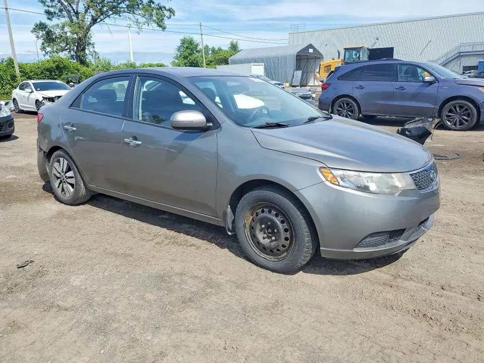 2013 KIA FORTE EX  