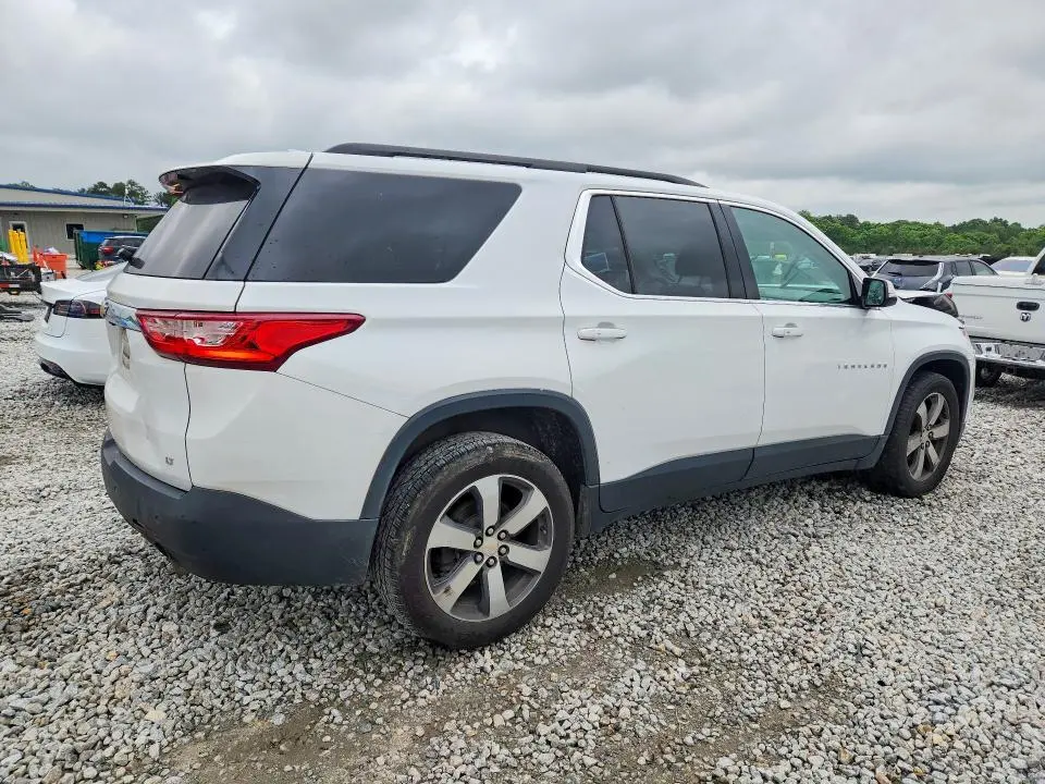 2019 CHEVROLET TRAVERSE LT  