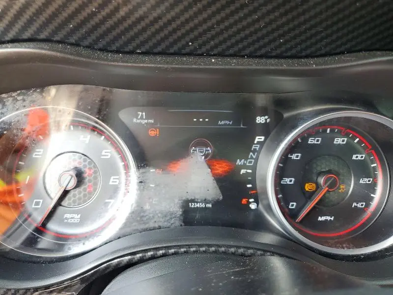 2018 DODGE CHARGER SXT  