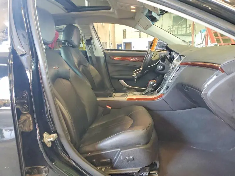 2011 CADILLAC CTS LUXURY COLLECTION  
