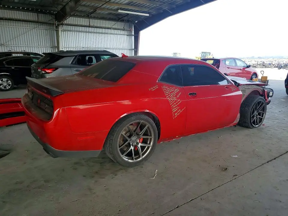 2016 DODGE CHALLENGER SRT HELLCAT  