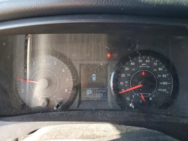 2017 TOYOTA SIENNA LE  