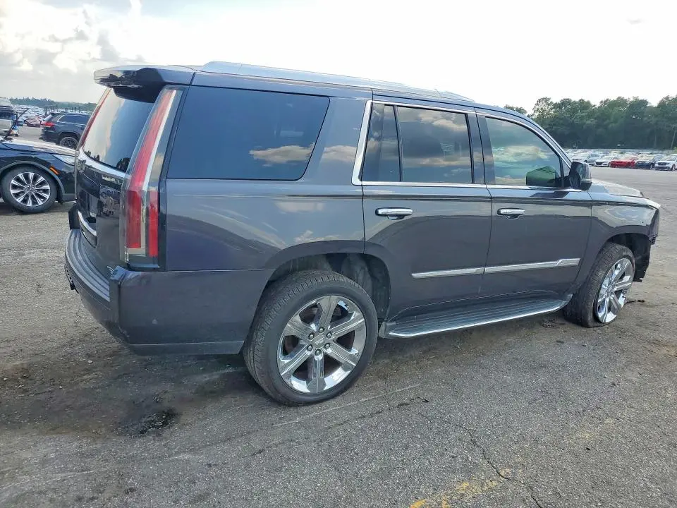 2017 CADILLAC ESCALADE PREMIUM LUXURY  