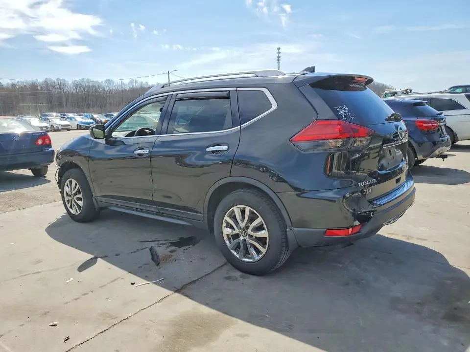 2017 NISSAN ROGUE SV  