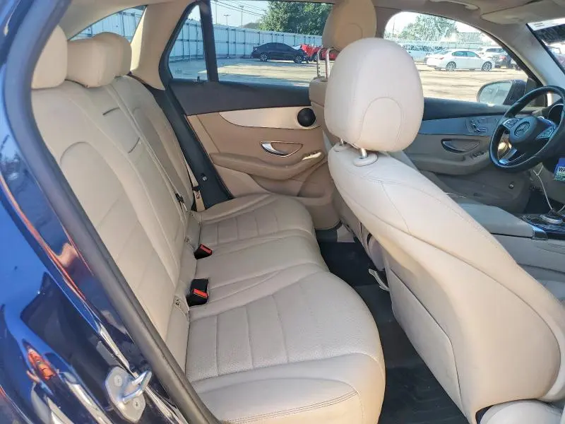 2017 MERCEDES-BENZ GLC 300 4MATIC  