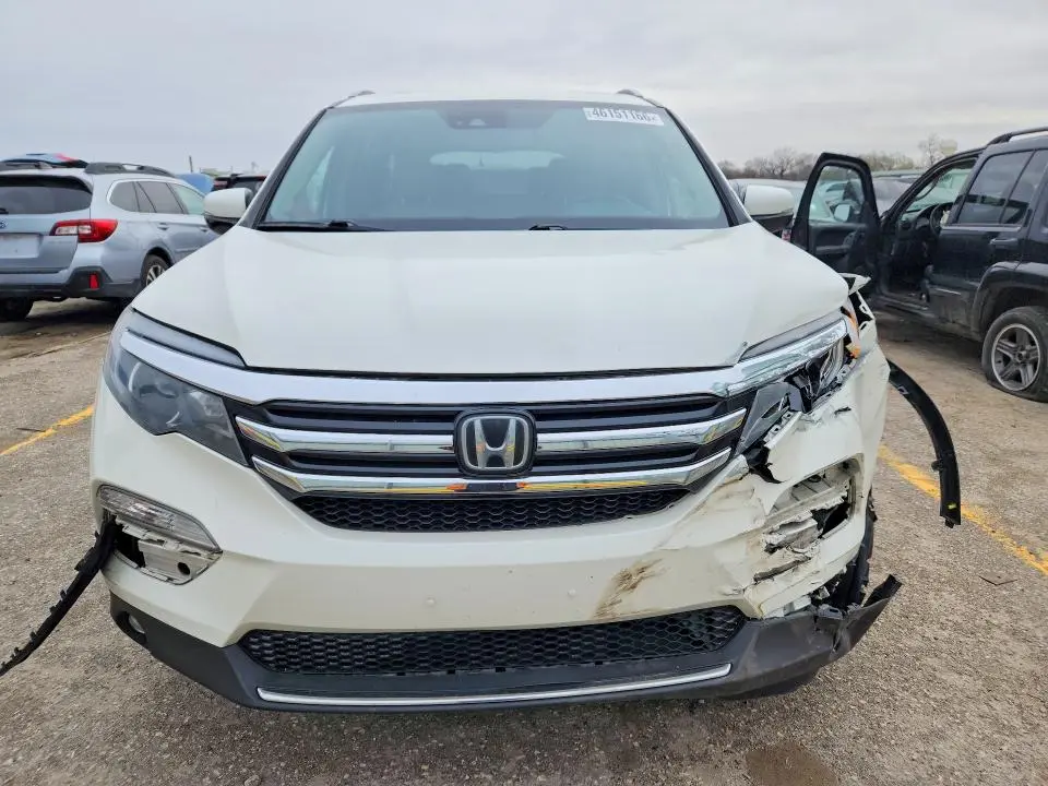 2017 HONDA PILOT ELITE  