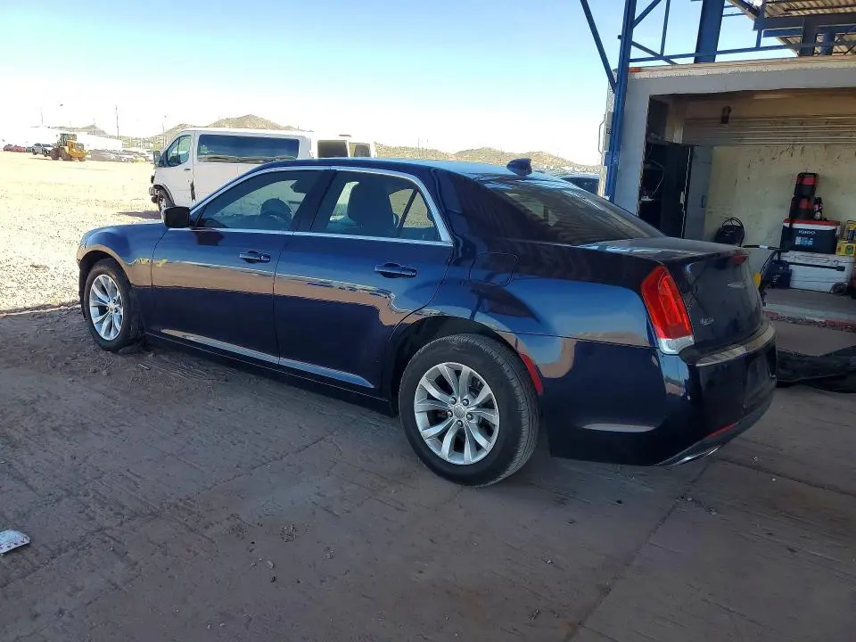 2015 CHRYSLER 300 LIMITED  