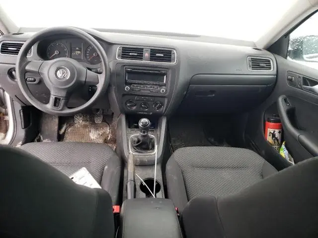 2013 VOLKSWAGEN JETTA BASE  