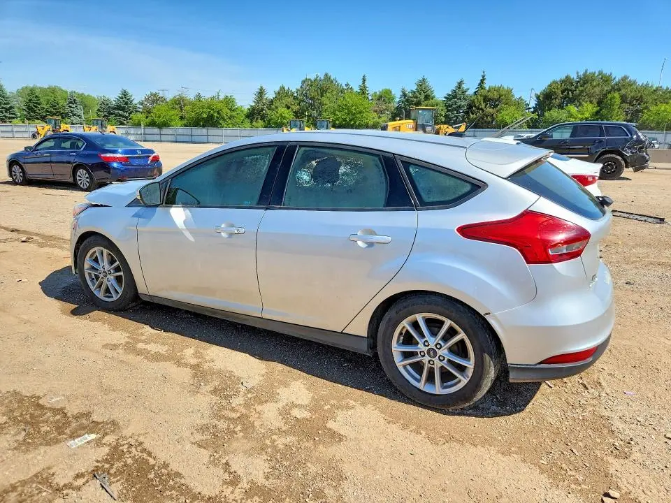 2016 FORD FOCUS SE  