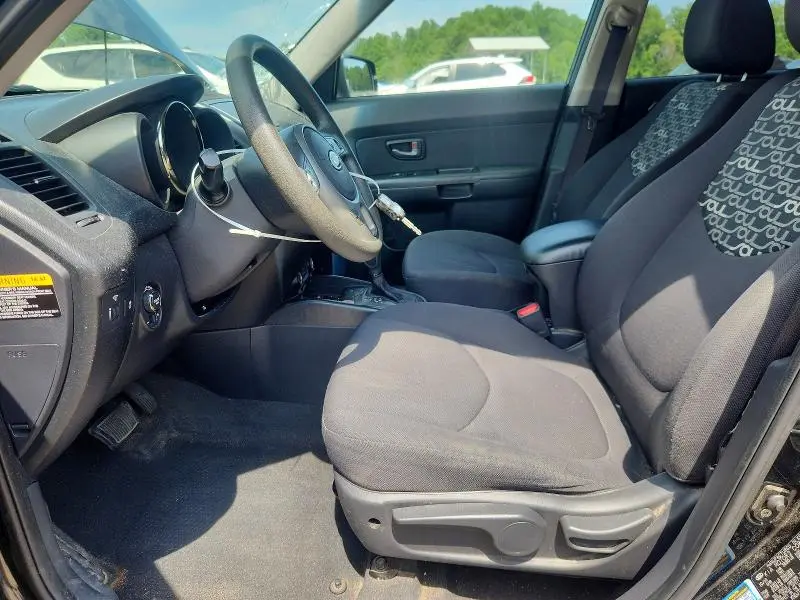 2011 KIA SOUL +  