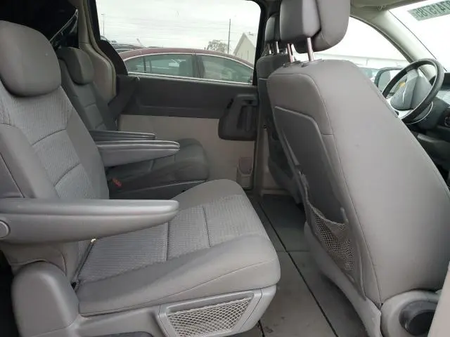 2010 CHRYSLER TOWN & COUNTRY TOURING  