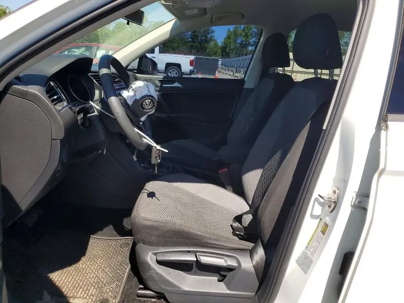 2018 VOLKSWAGEN TIGUAN S  