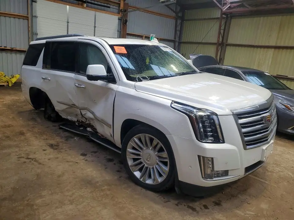 2018 CADILLAC ESCALADE   