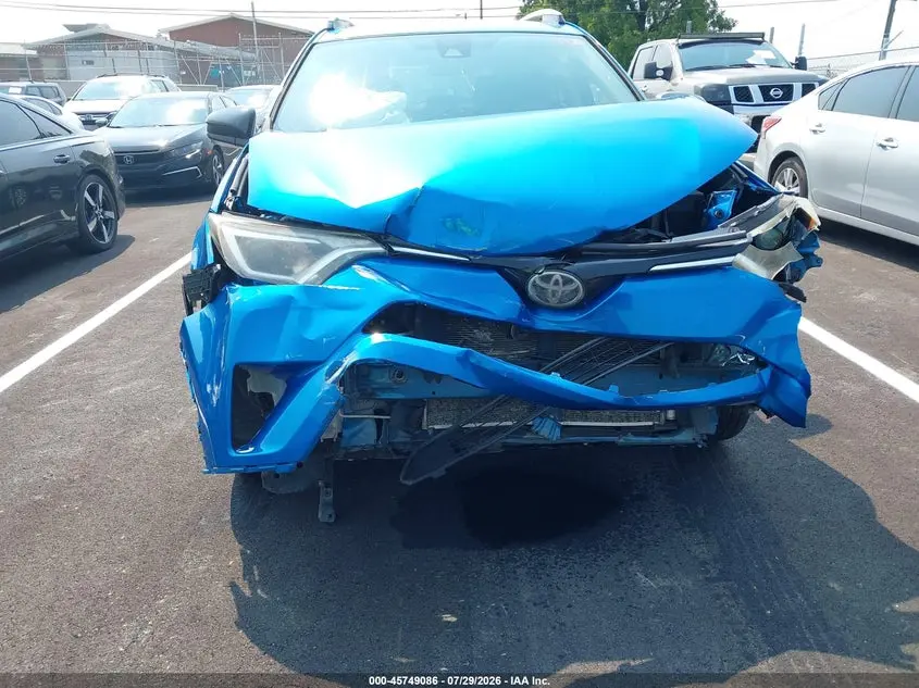 2017 TOYOTA RAV4 LE