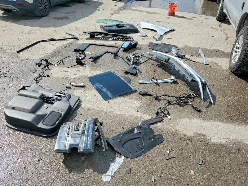 2021 CHEVROLET SILVERADO C1500 LT  