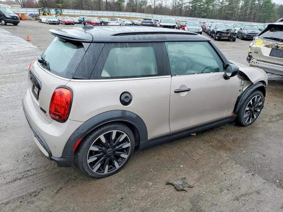2022 MINI COOPER S  