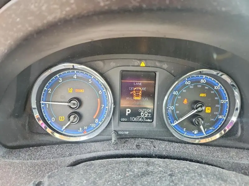 2017 TOYOTA COROLLA LE  