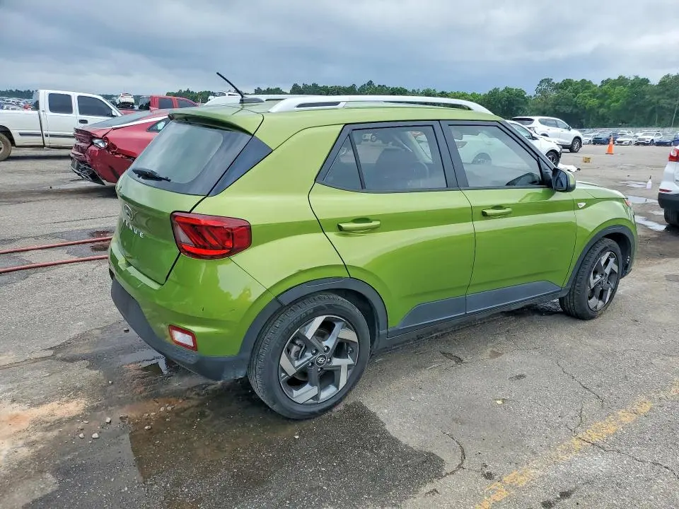 2023 HYUNDAI VENUE SEL  