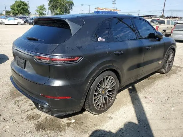 2019 PORSCHE CAYENNE   