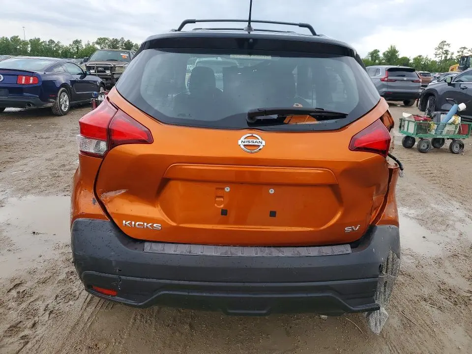 2019 NISSAN KICKS SV  