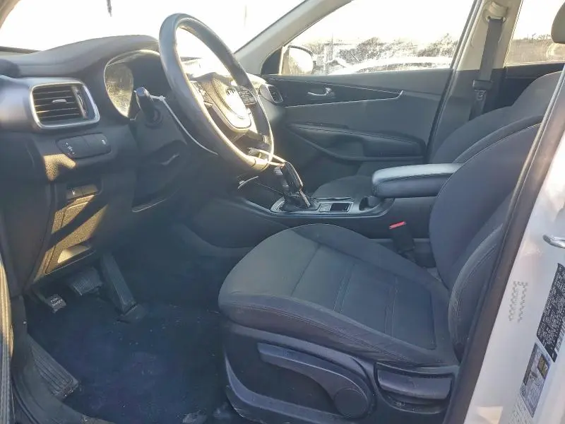 2020 KIA SORENTO S  