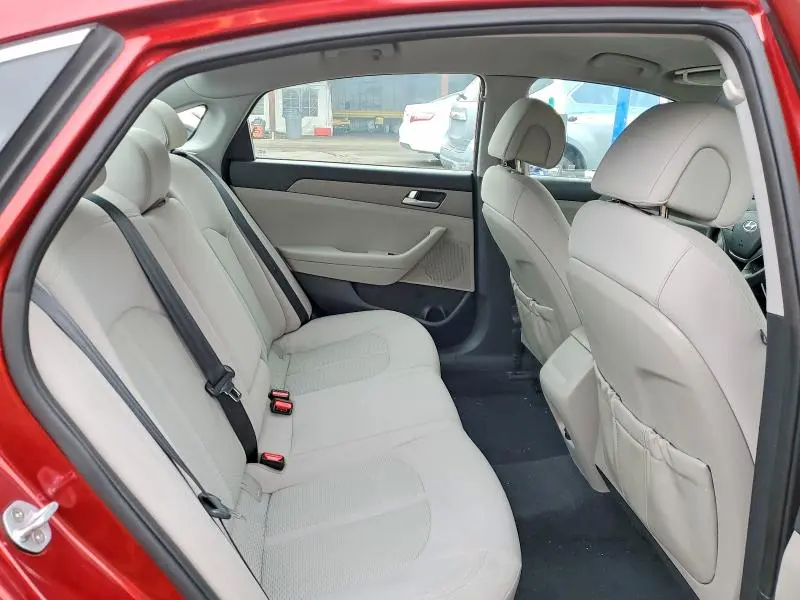 2016 HYUNDAI SONATA SE  