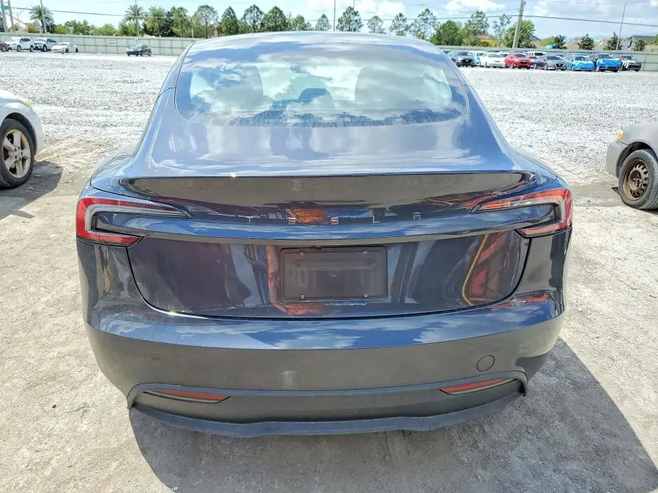 2025 TESLA MODEL 3   