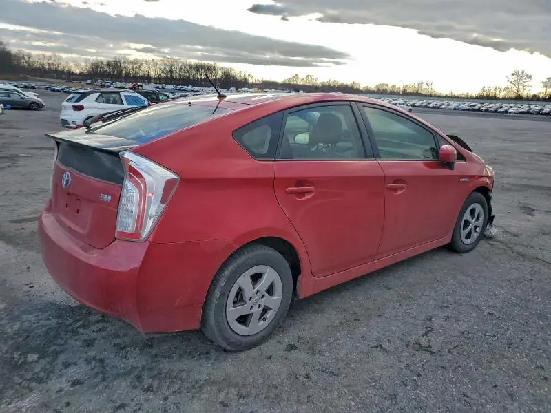 2013 TOYOTA PRIUS   
