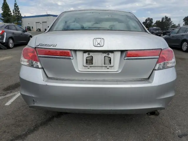 2011 HONDA ACCORD LX