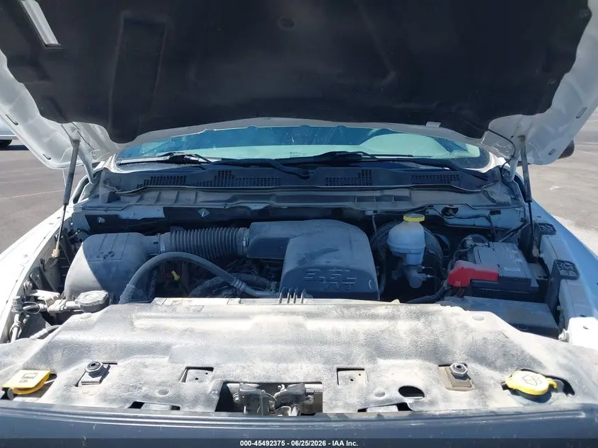 2018 RAM 1500 TRADESMAN  4X2 5'7 BOX