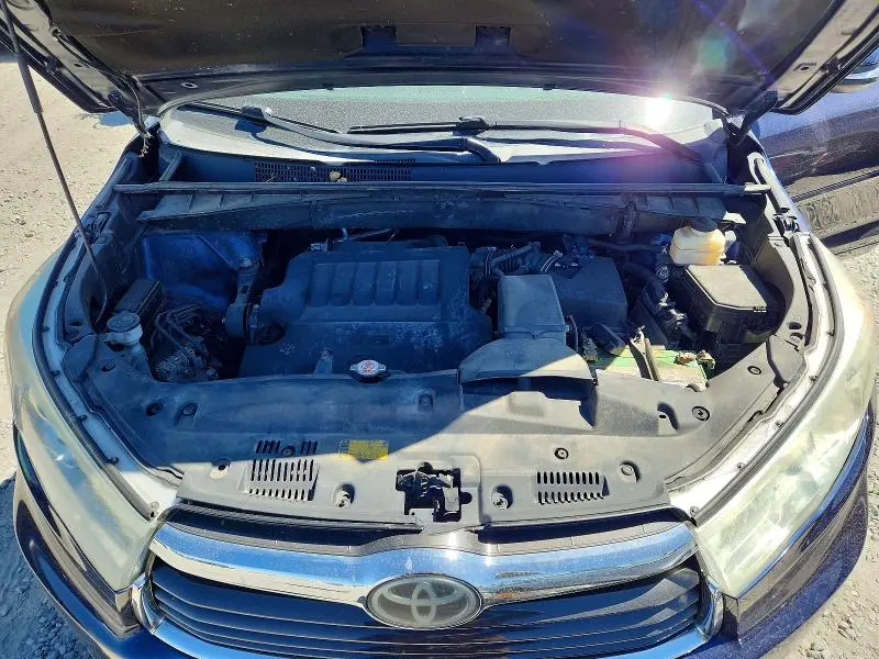 2015 TOYOTA HIGHLANDER LIMITED PLATINUM  