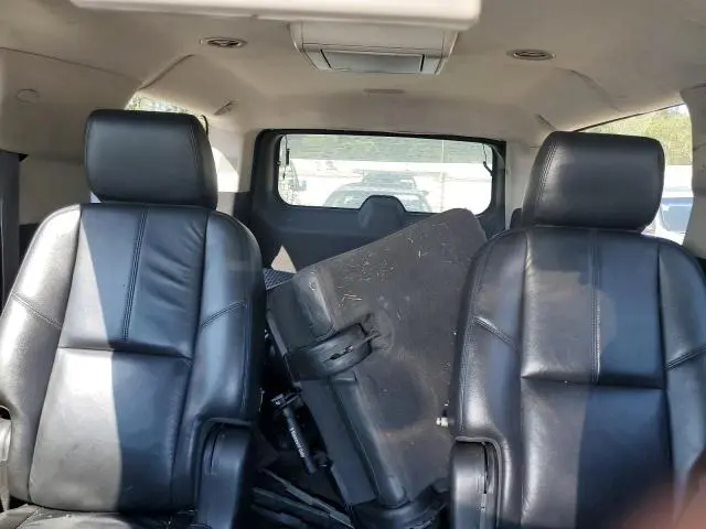 2012 CHEVROLET SUBURBAN K1500 LT  