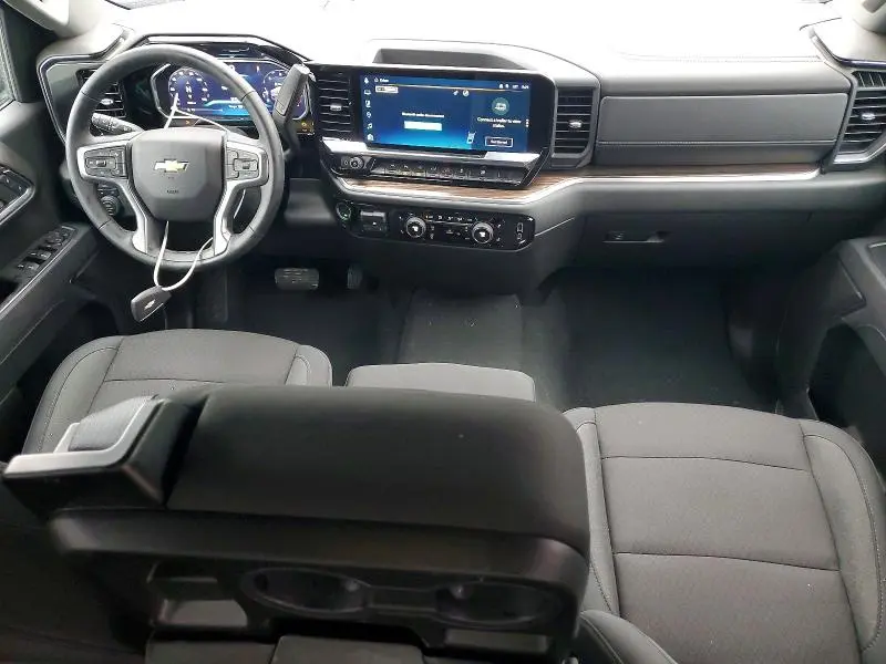 2026 CHEVROLET SILVERADO K1500 LT  