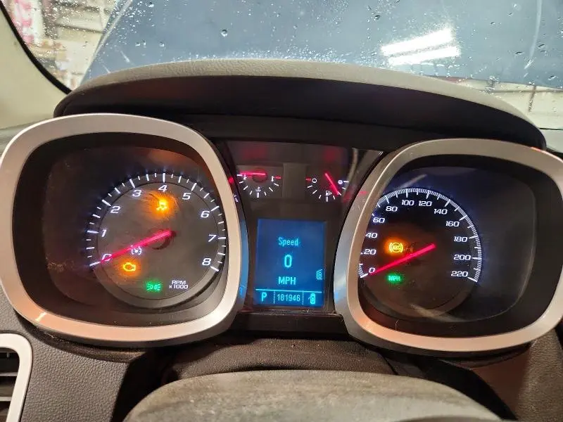 2011 CHEVROLET EQUINOX LT  