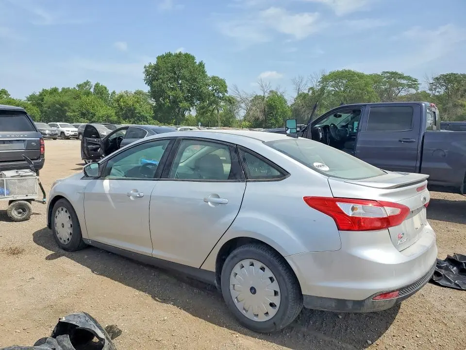2014 FORD FOCUS SE  