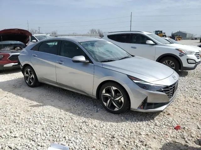 2021 HYUNDAI ELANTRA SEL  