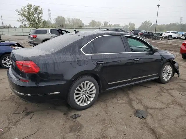 2016 VOLKSWAGEN PASSAT SE  